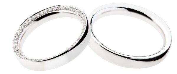 anello oro bianco e diamanti