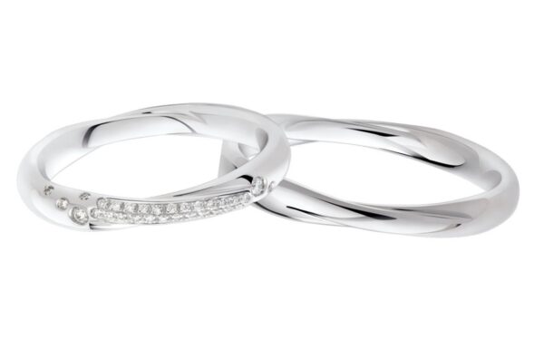 anello oro bianco e diamanti
